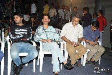 Aadu Magadura Bujji Platinum Disc Function